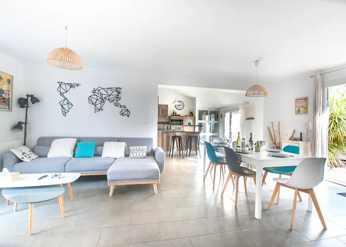 Namibia - Jacuzzie - 500m Et Feriehus *